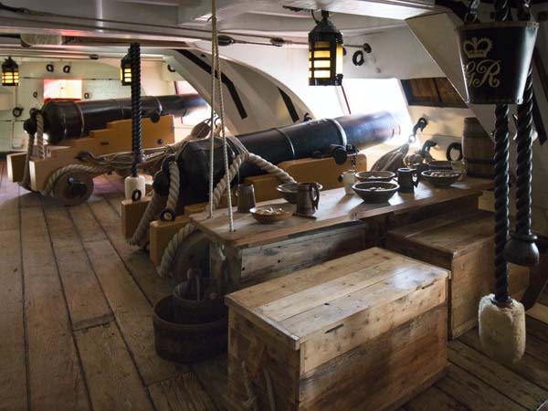 Guns,HMS Victory,Portsmouth Historic Dockyard
