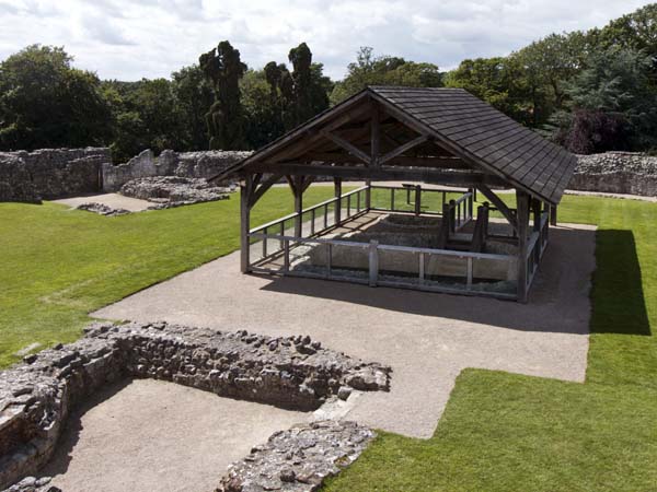 Well,Farnham Castle